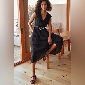 Evereve Georgia Black Midi Dress Size Medium Tiered Skirt